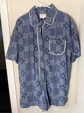 MARBLE Blue Paisley Bandana-Print Short Sleeve Shirt with White Piping